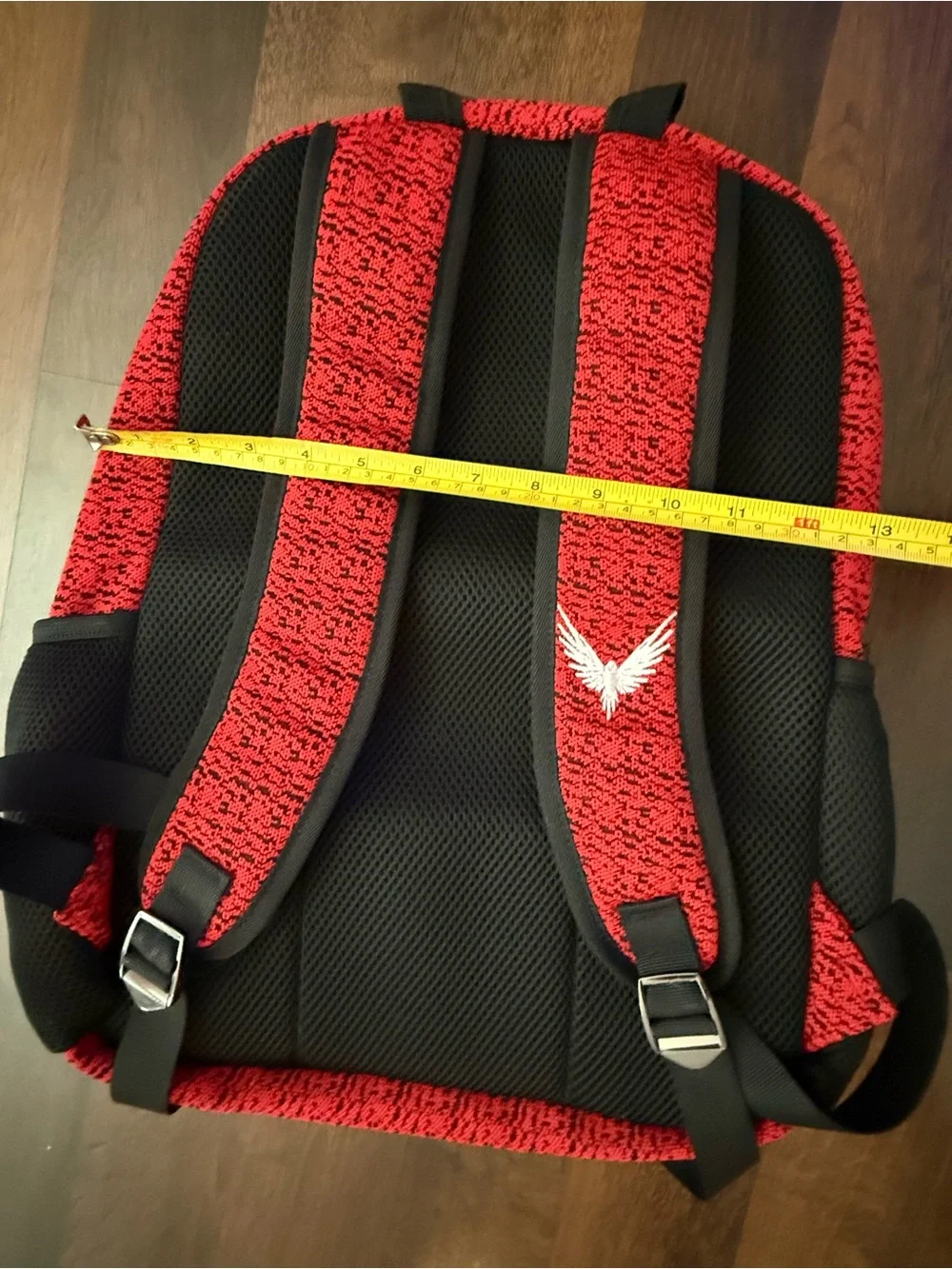 Maverick nwot logan